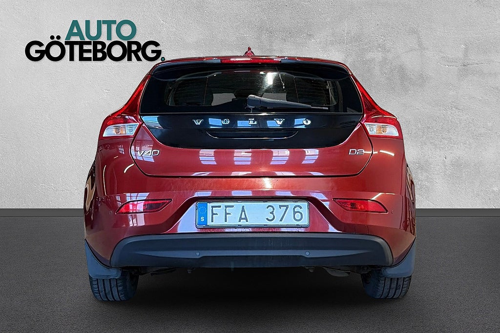 Volvo V40 D2 Momentum Fullservad Välvårdad VOC Värmare