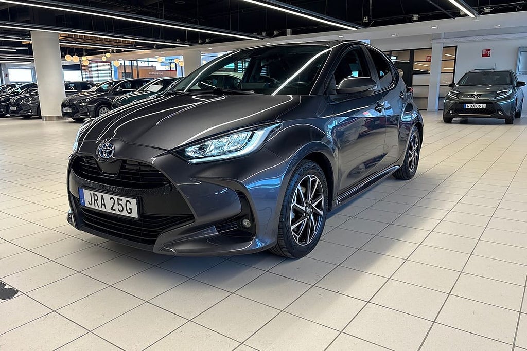 Toyota Yaris 1,5 HYBRID ACTIVE PLUS
