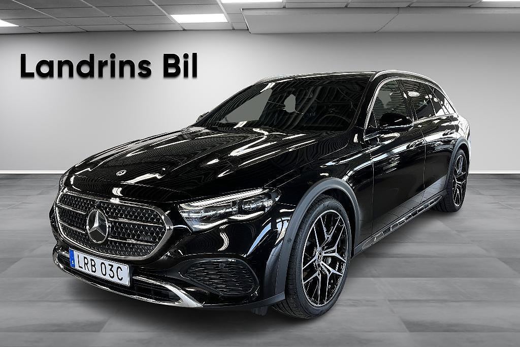 Mercedes-Benz E 300 de 300 de 4MATIC All-Terrain Avantgarde Premium/Drag