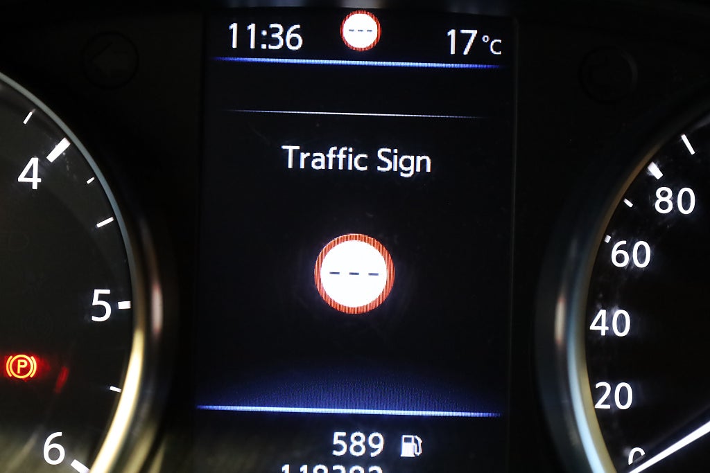 Nissan Qashqai 1,7 dCi 150hk Acenta 4X4 Motorv P-Värmare B-Kamera