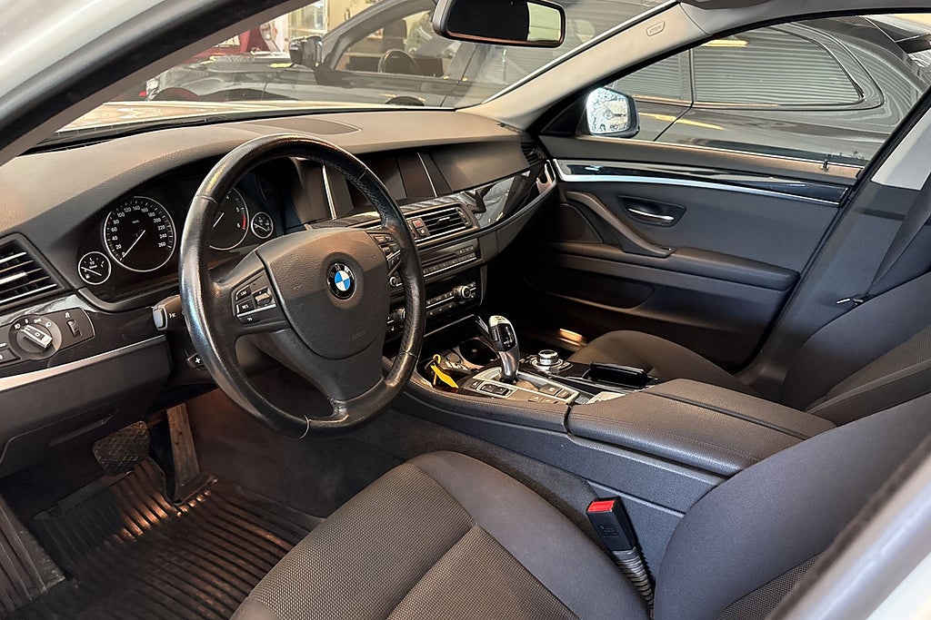BMW 530D xDrive Touring Steptronic Sov hjul Hifi D-värmare miniatyr 5