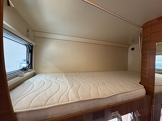 Husbil-alkov Elnagh Baron 22 9 av 24