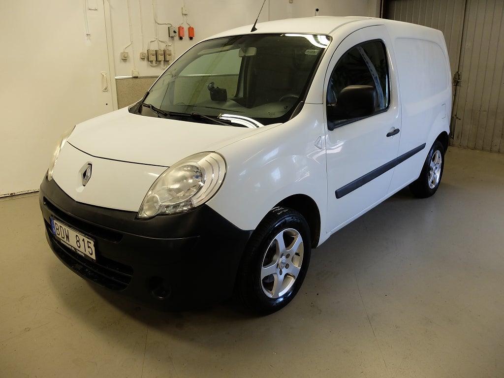 Renault Kangoo  1.5 dCi  Drag Kamrem bytt  Mycket fin Nya s-däck