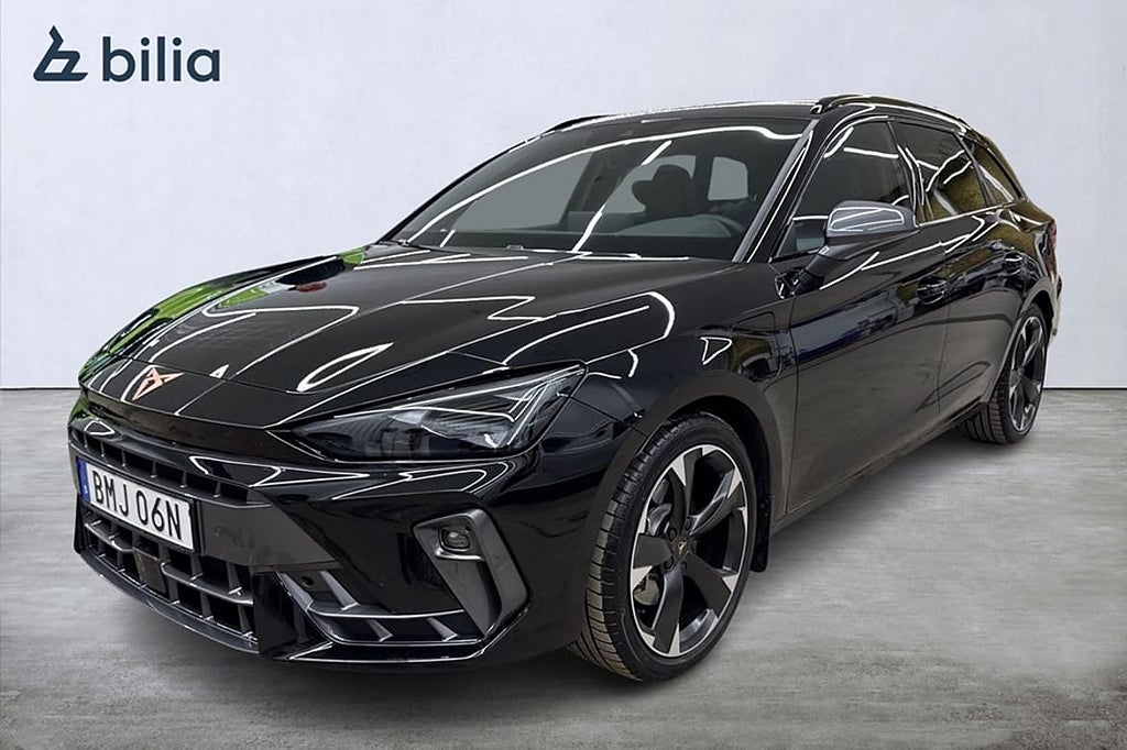 Cupra Leon Sportstourer e-Hybrid 1.5 204HK Dragkrok/Backkamera/Elbaklucka