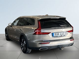Volvo V60 Cross Country D4 AWD Geartronic Dvärm/Drag/Kamera/Sensorer – bild 5