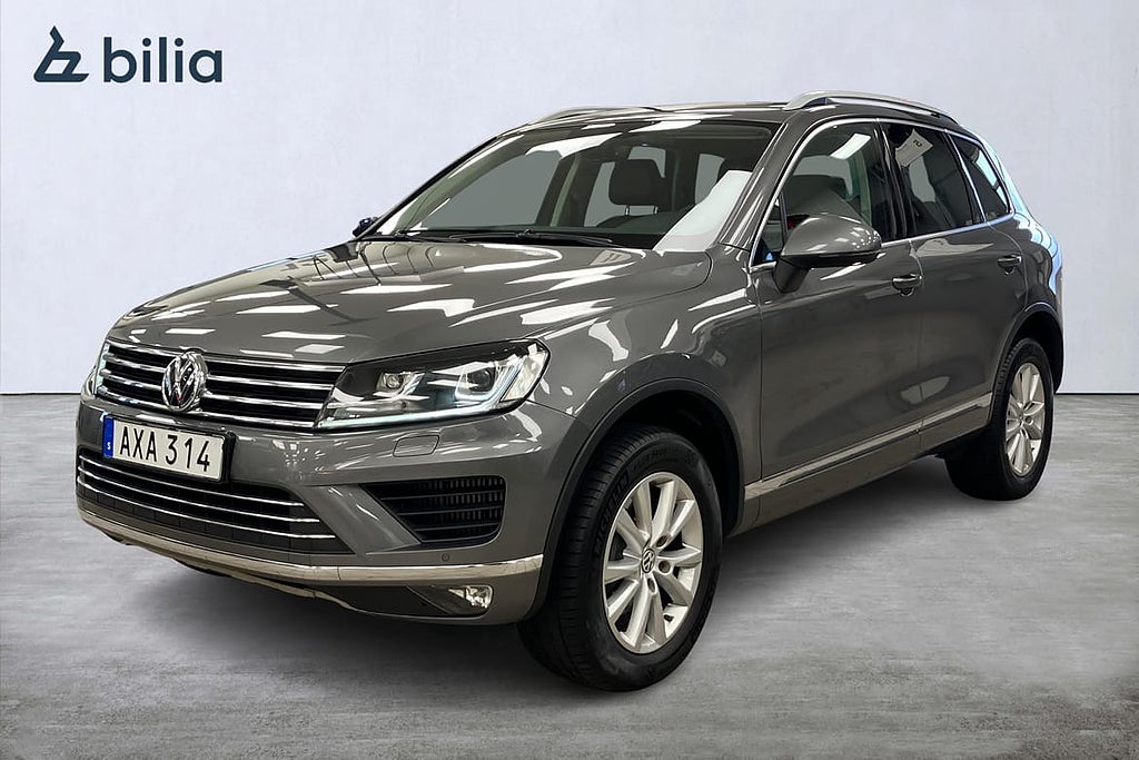 Volkswagen Touareg 3.0 TDI 204hk 4M R-Line Värmare Dragpaket