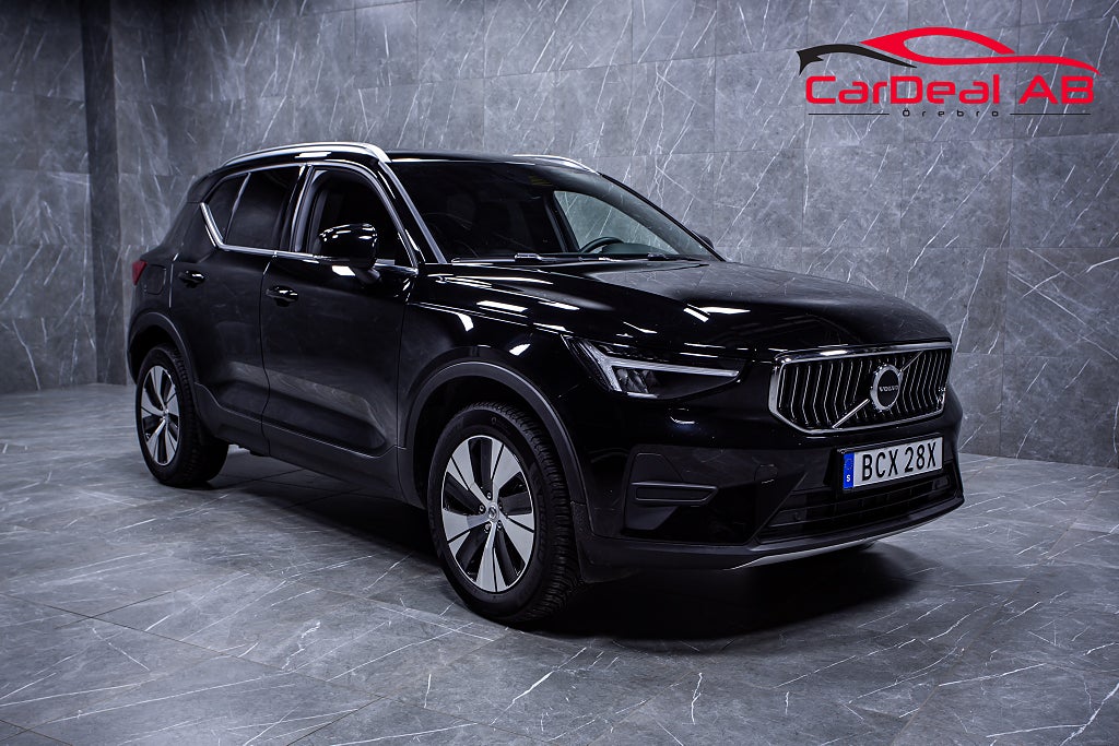 Volvo XC40 Recharge T4 DCT Core Bright Värmare Kamera CarPlay BLIS