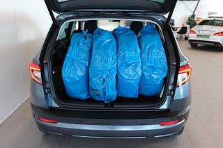SUV Skoda Karoq 6 av 28