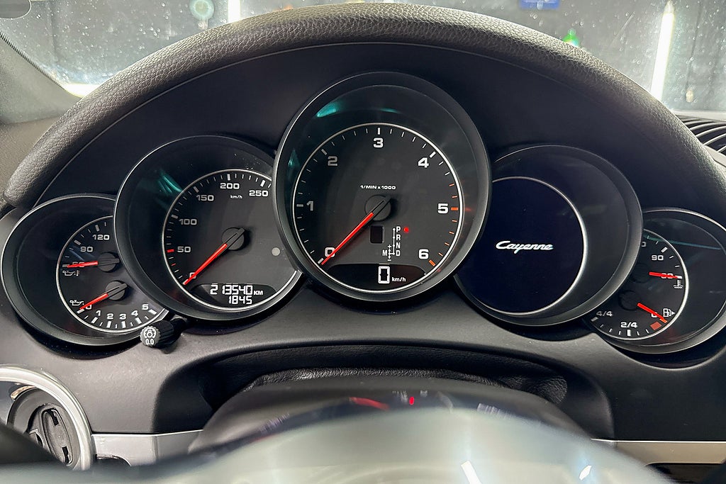 Porsche Cayenne 2016