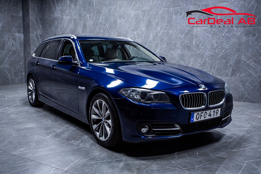 BMW 520 d Touring 190HK Skinn Elbaklucka PDC fram & bak