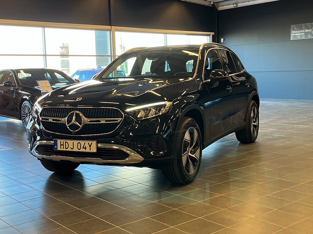 Mercedes-Benz GLC 300 e 4MATIC 129km räckvidd på el