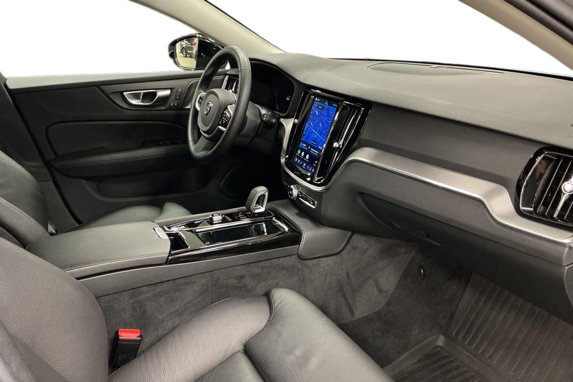 Volvo V60 T6 Plus Dark Nordic Edition 2025, bild 7/10
