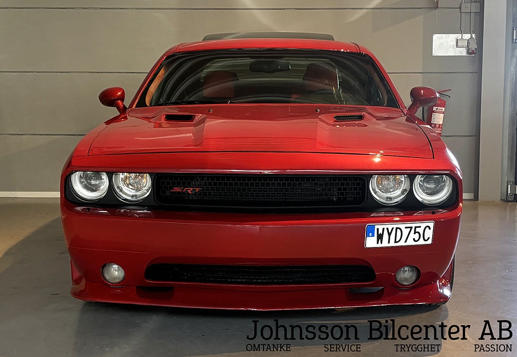Dodge Challenger 5.7 V8 HEMI SRT8 Manuell Taklucka 381hk 