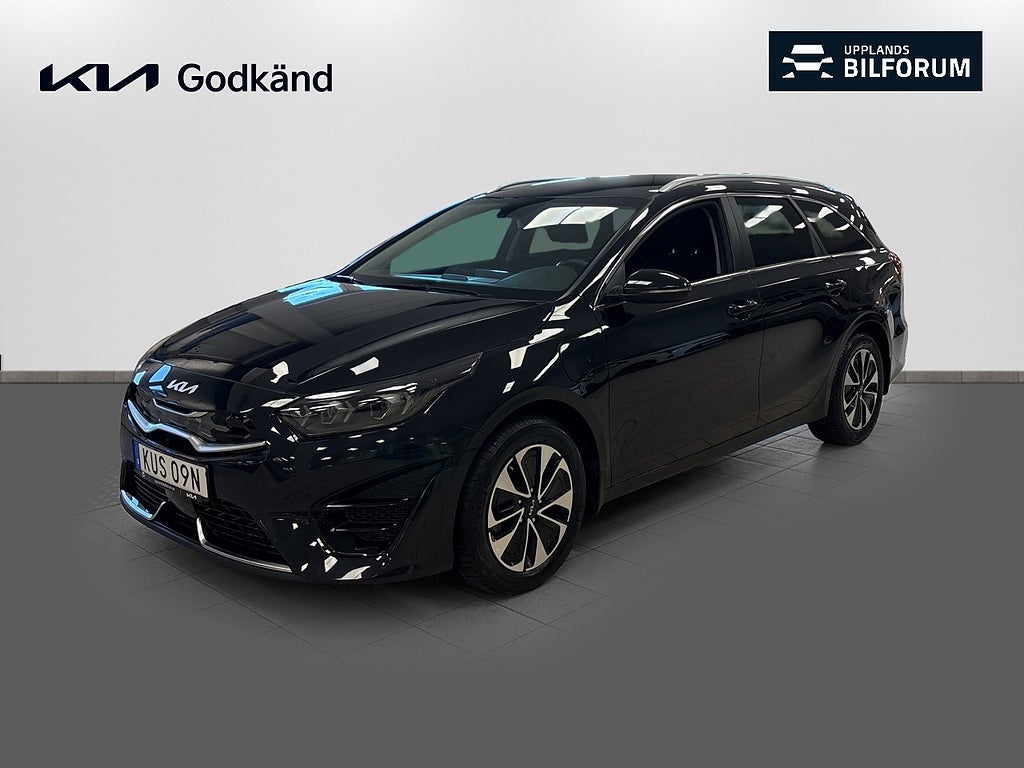 Kia Ceed SW Plug-in Hybrid Action