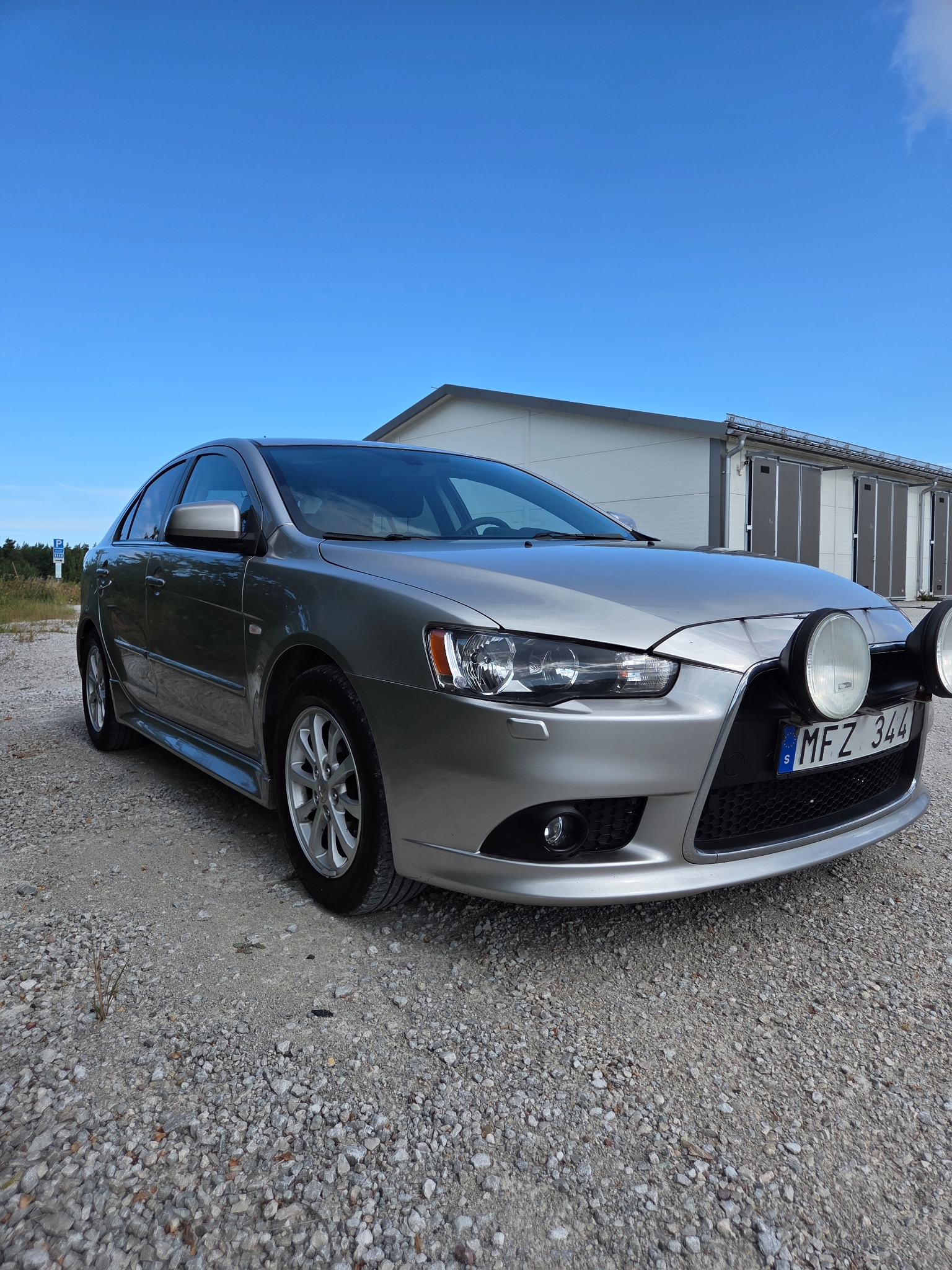 Mitsubishi Lancer 2012, bild 7/10