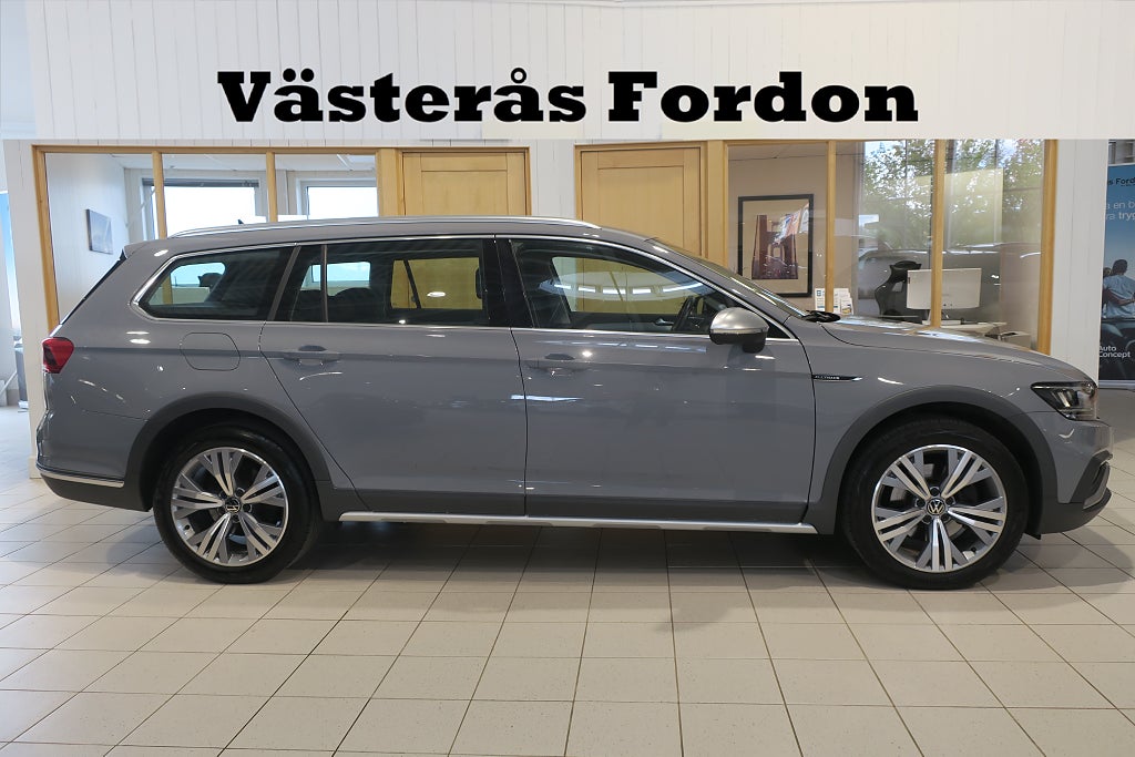 Volkswagen Passat Alltrack 2.0 TDI 4M Drag Värmare Cockpit Kamera Navi