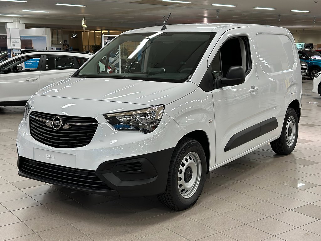 Opel COMBO-E Business L1 275km räckvidd WLTP 