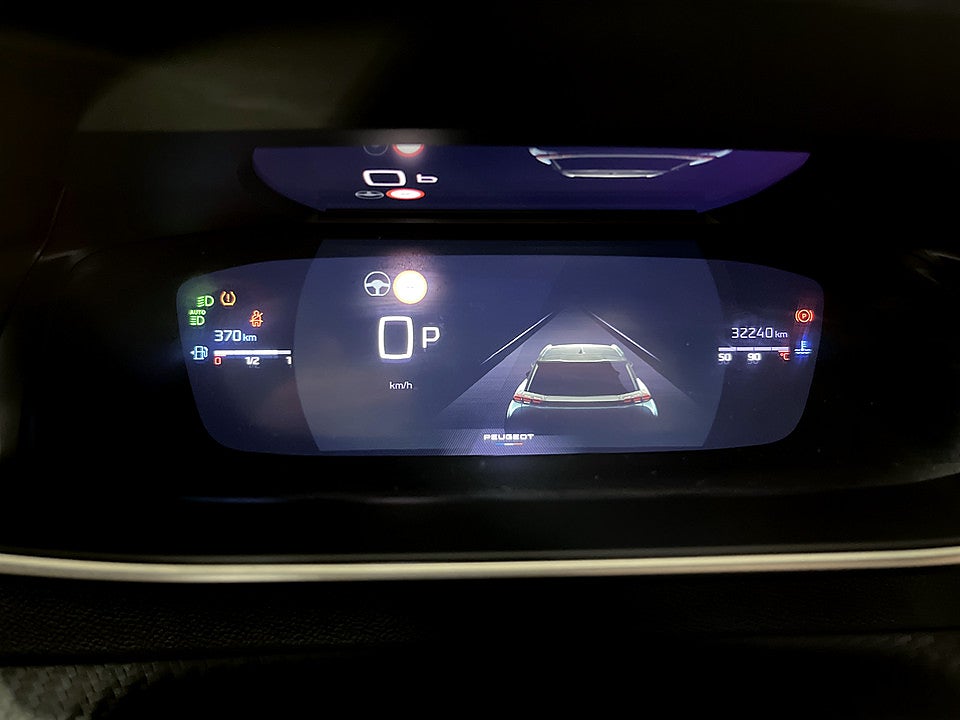 Bild på Peugeot 2008 GT 1.2 PT 130hk Aut - B-KAMERA, DRAG