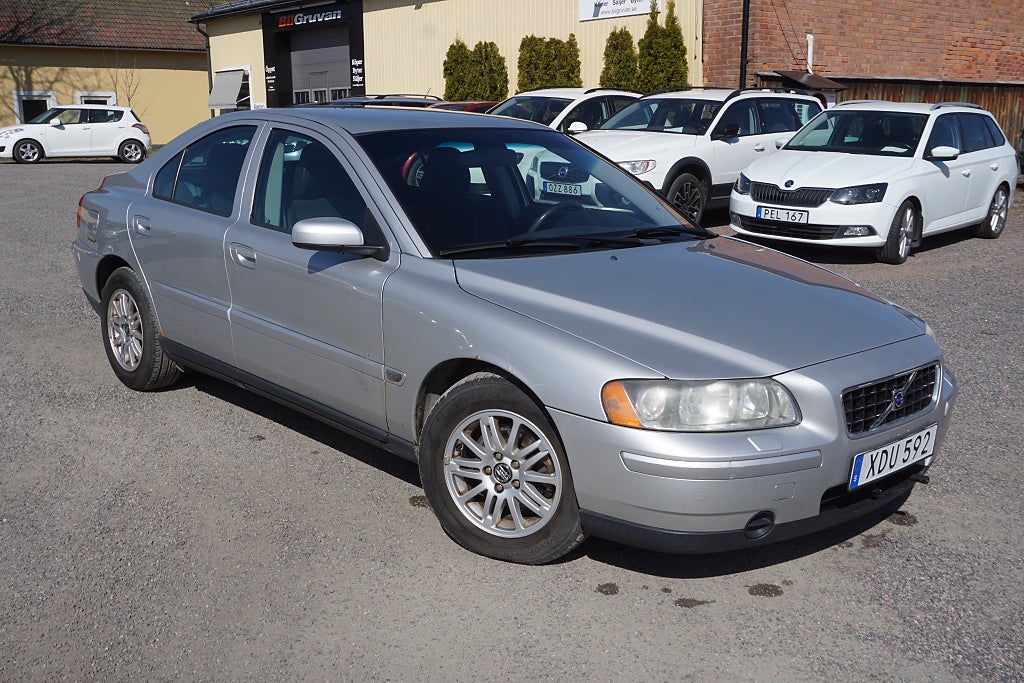 Volvo S60 2.4 Business AUT/Drag/M-värmare