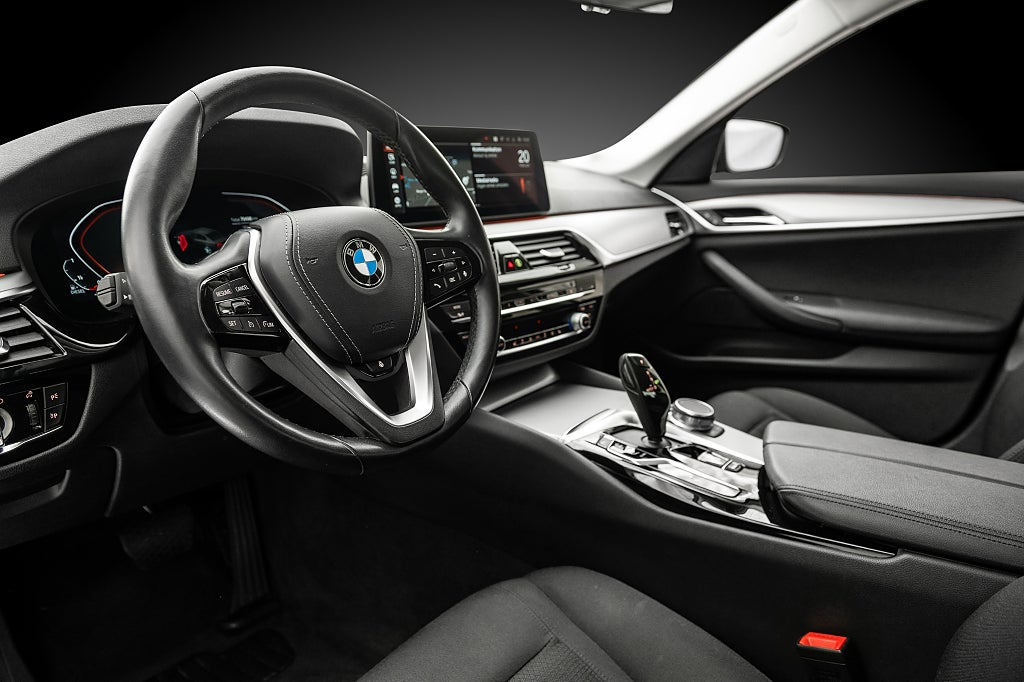 BMW 520d 2021 - miniatyr 15