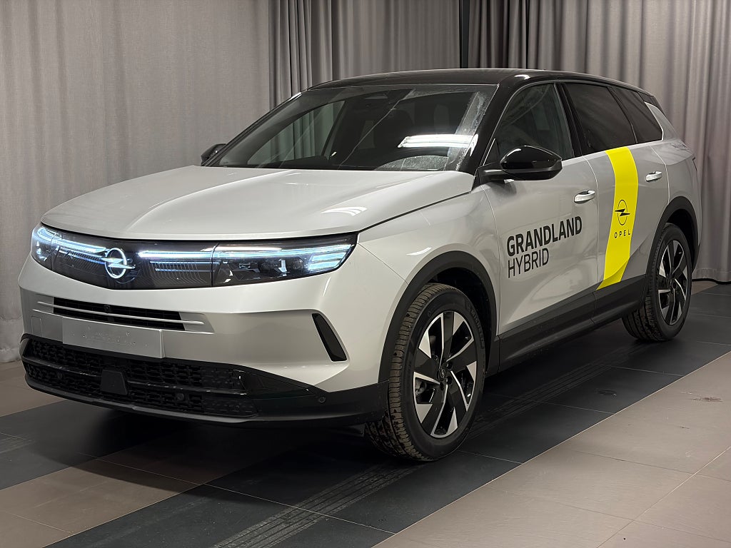 Opel Grandland GS Hybrid Demobil Dragkrok Vinterhjul