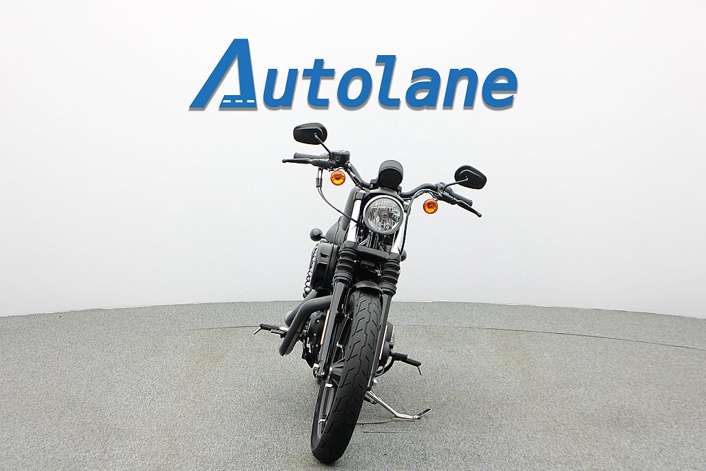 Harley-Davidson Iron 883 * ABS Vance & Hines Endast 304 mil !!