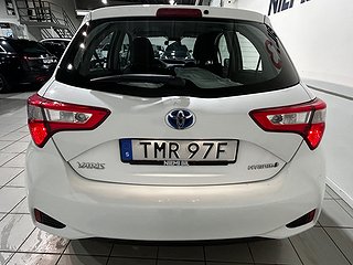 Toyota Yaris Hybrid Active Mvärm Kamera Kamkedja S/V-hjul