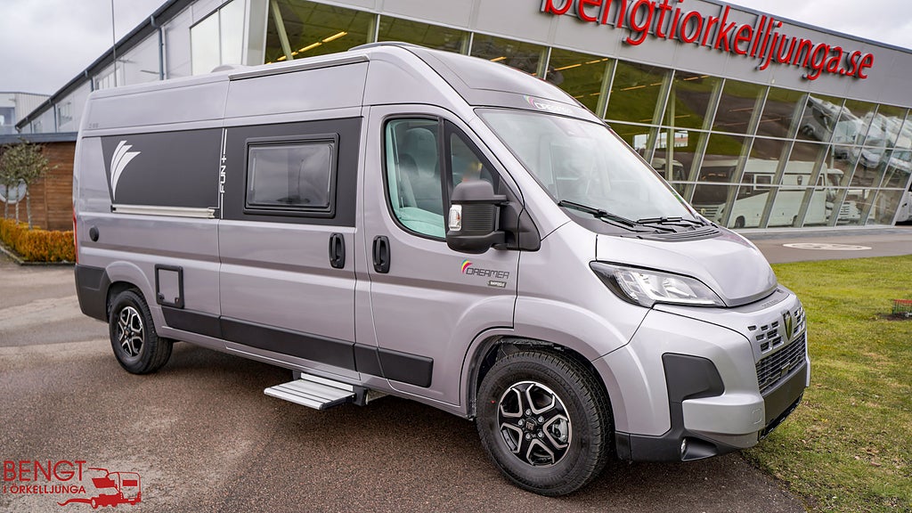 Dreamer D55 FUN+ | Dubbelsäng | Under 6 meter