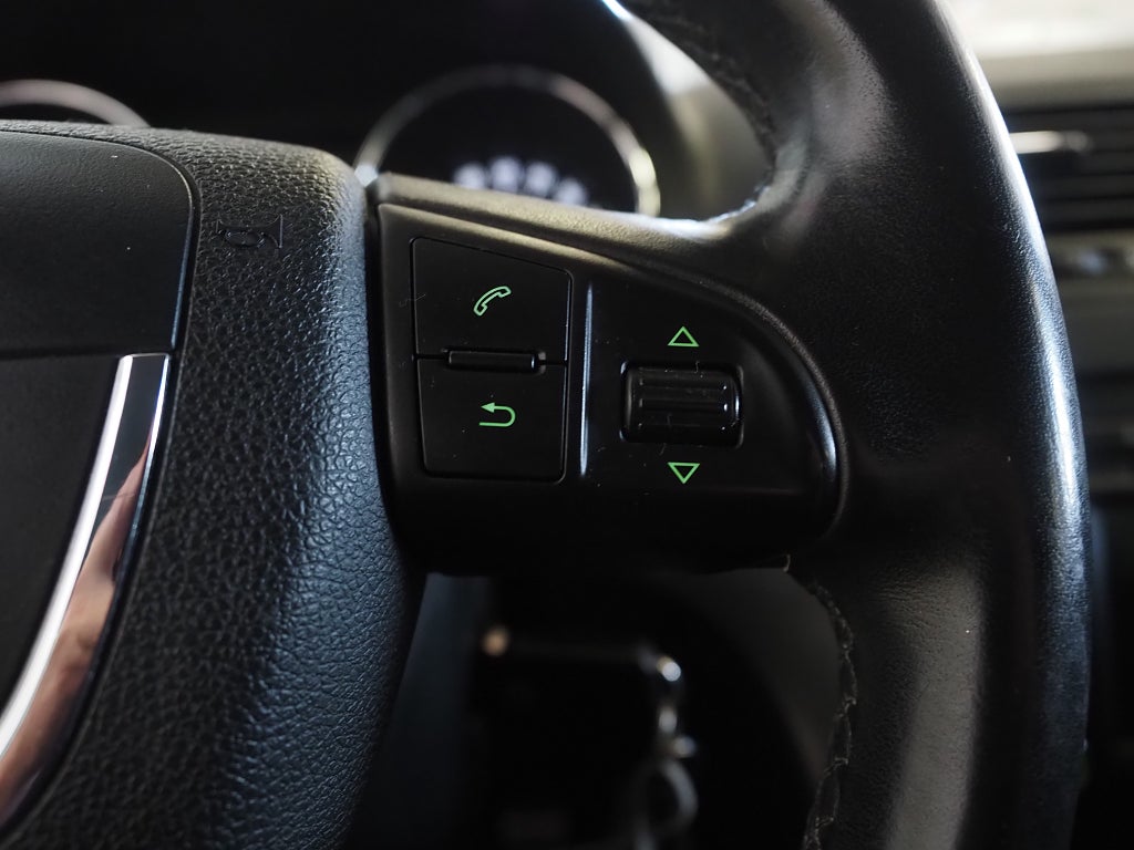 Skoda Yeti 1.2 TSI 105hk Experience | Drag | Parkeringsensorer | 2012