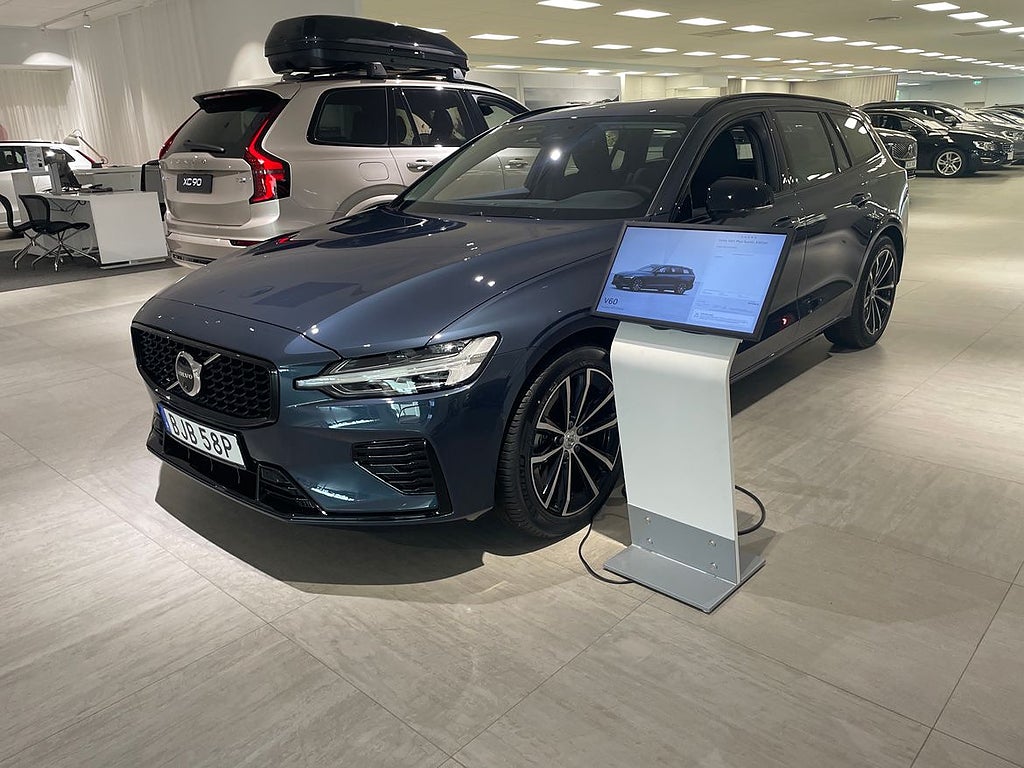 Volvo V60 T6 Plus Dark Nordic Edition