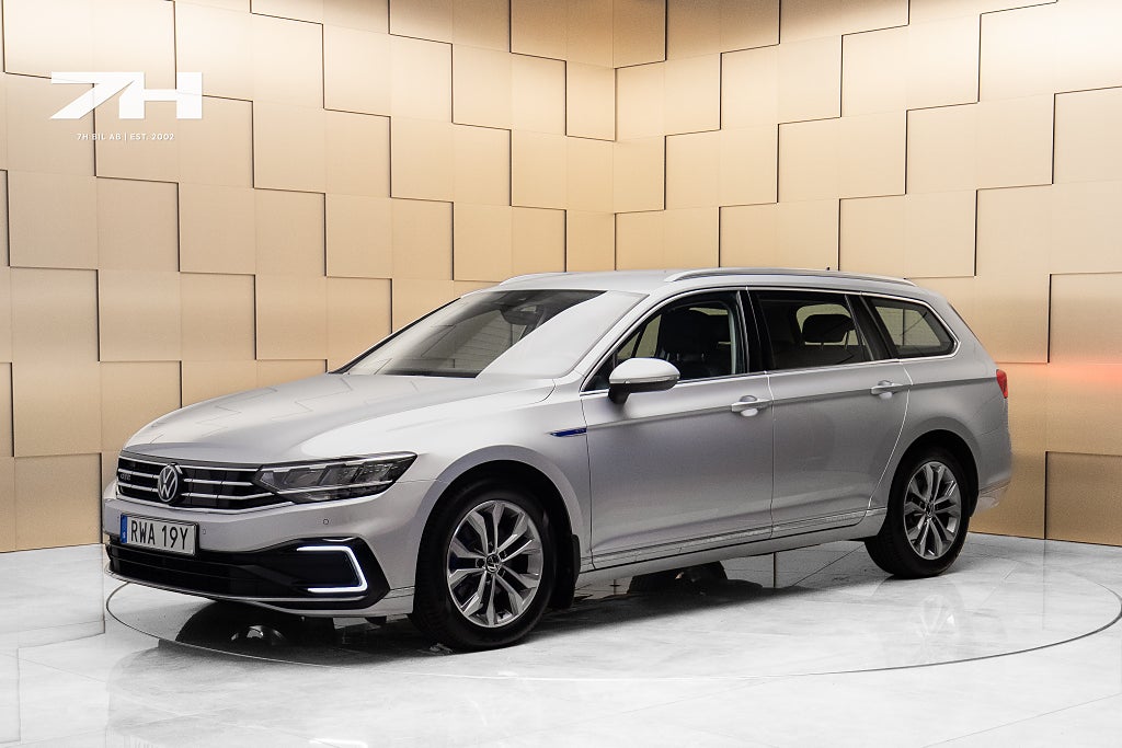 Volkswagen Passat Sportscombi GTE 1.4 TSI / B.Kamera / Navi / Adapt. Fart