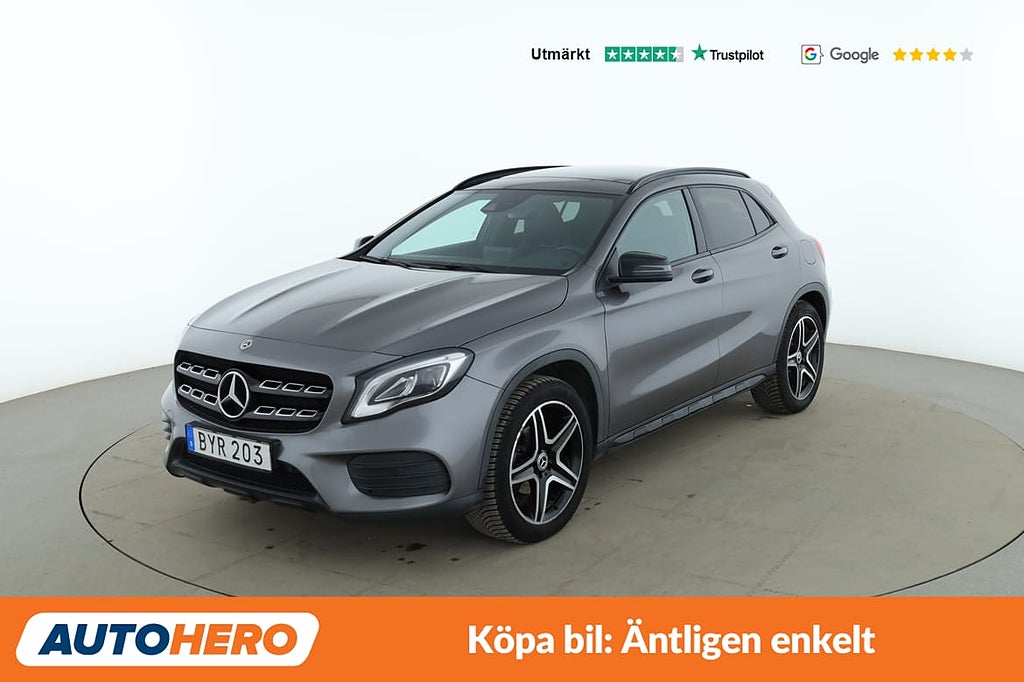 Mercedes-Benz GLA 180 AMG Line / Panorama, CarPlay, Dragkrok