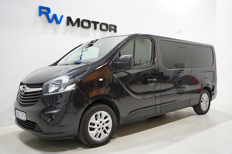 Minibuss Opel Vivaro 1 av 19