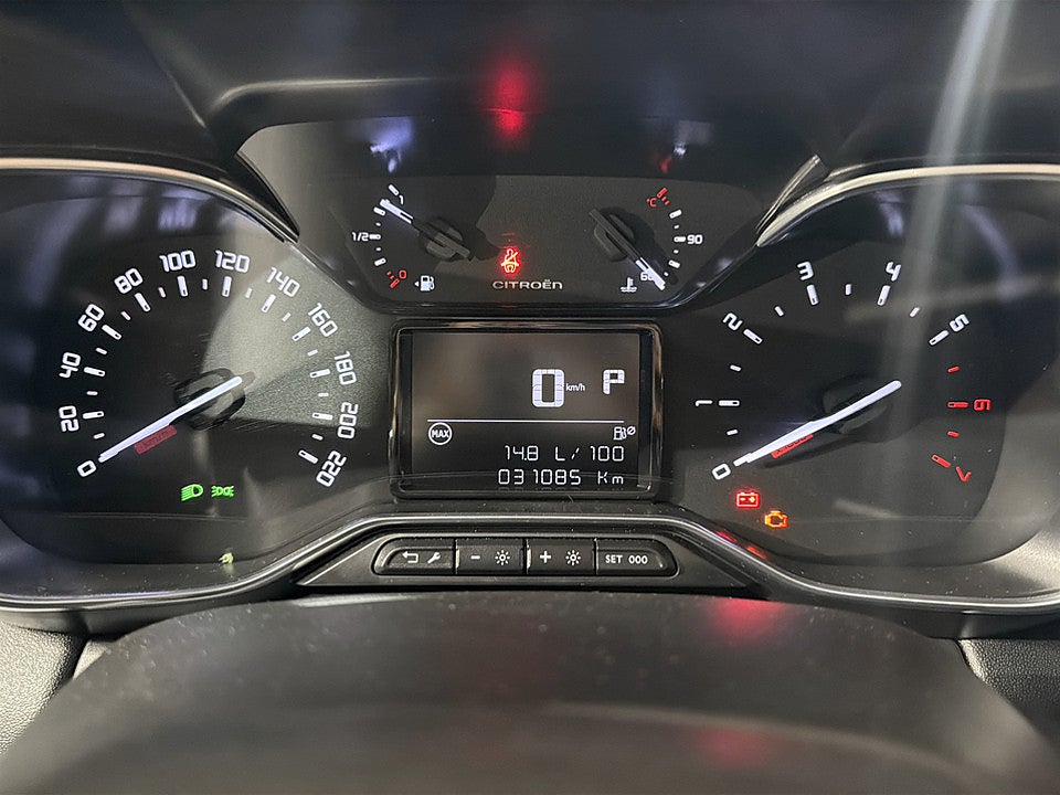 Bild på Citroën C3 Aircross Shine 1.2 PT 130hk Aut VINTERHJUL INGÅR!