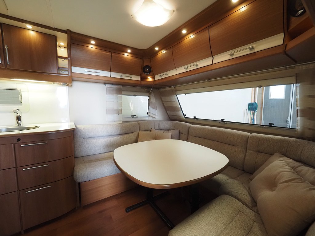 Kabe Classic 520 KS Dubbelbädd | Alde | 1370 kg | Vintervagn 2014