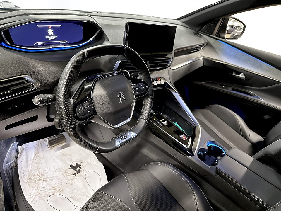 Bild på Peugeot 5008 GT 1.2 PT 130hk Aut - B-KAMERA, CARPLAY