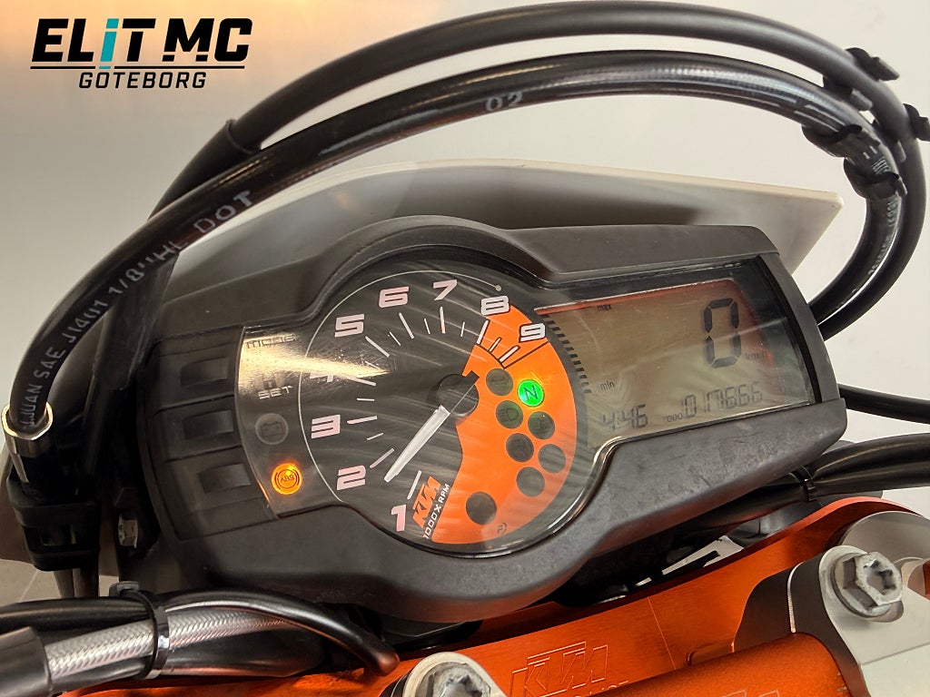 KTM 690 SMC-R 2017 - miniatyr 22