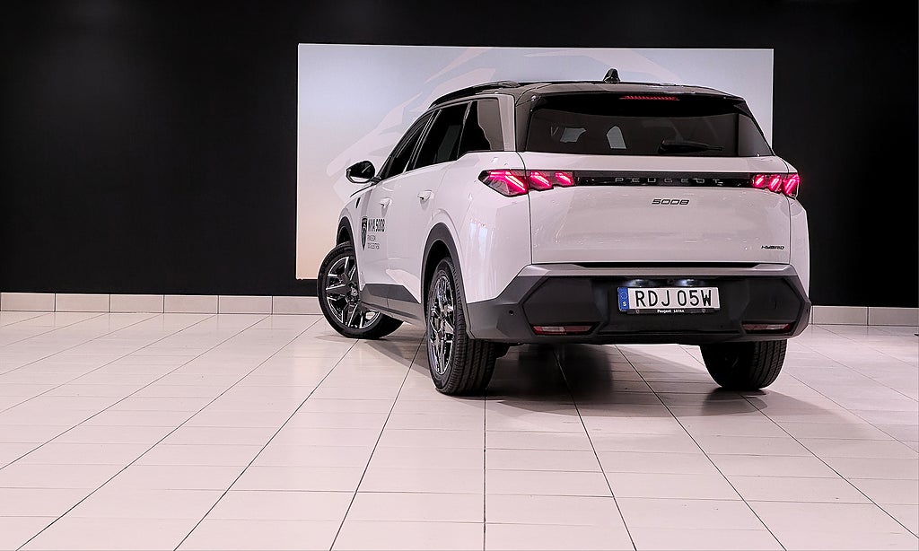 Bild på Peugeot 5008 GT Hybrid