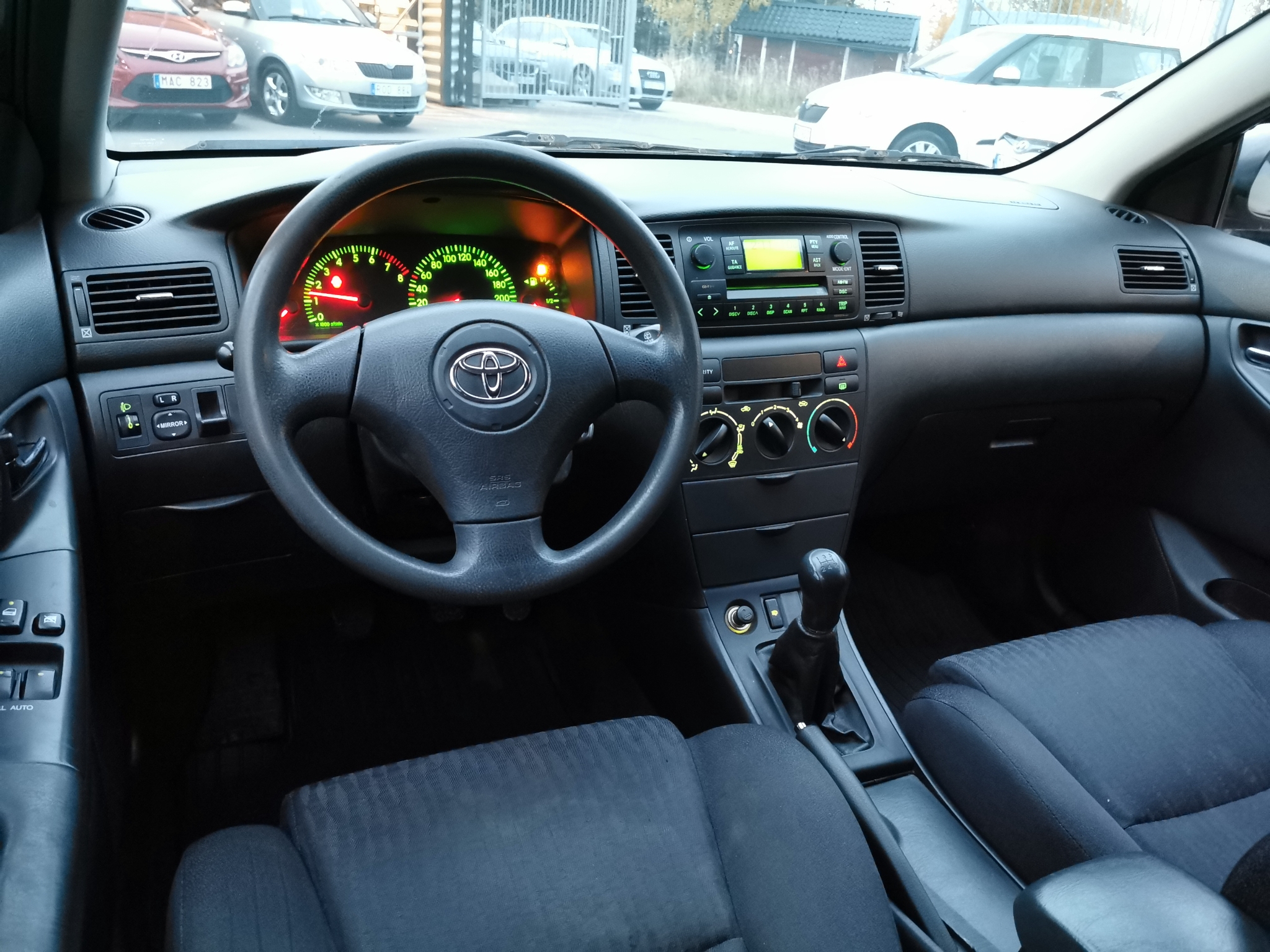Toyota Corolla 2002, photo 6/40