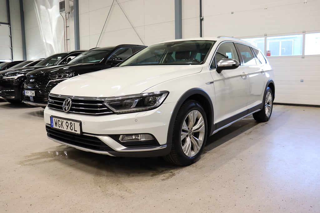 Volkswagen Passat Alltrack 2.0 TDI 4M Alltrack 2-Ägare Drag D-Värm Cockpit 190hk