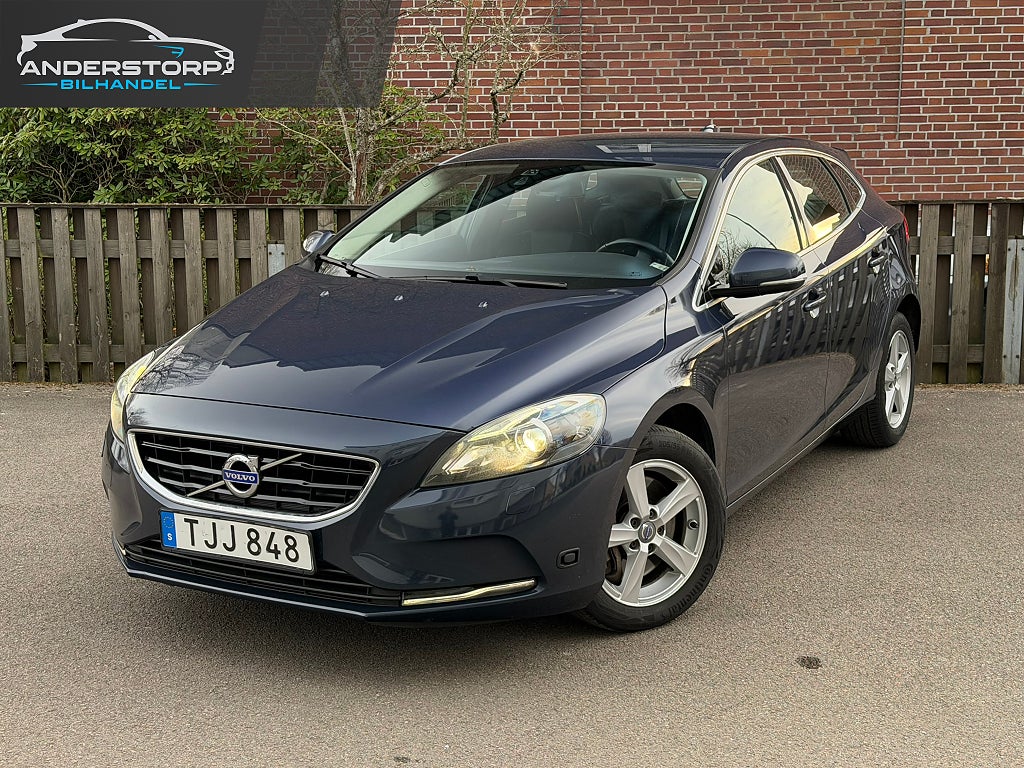 Volvo V40 D4 Momentum / Lågmil / Kamrembytt / Euro 6