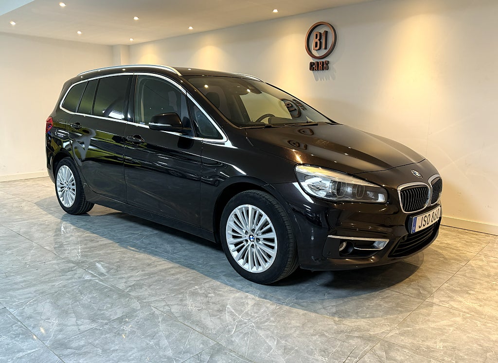 BMW 218 d GRAND TOURER 7-SITS LUXURY LINE DRAG B-KAM HELSKINN