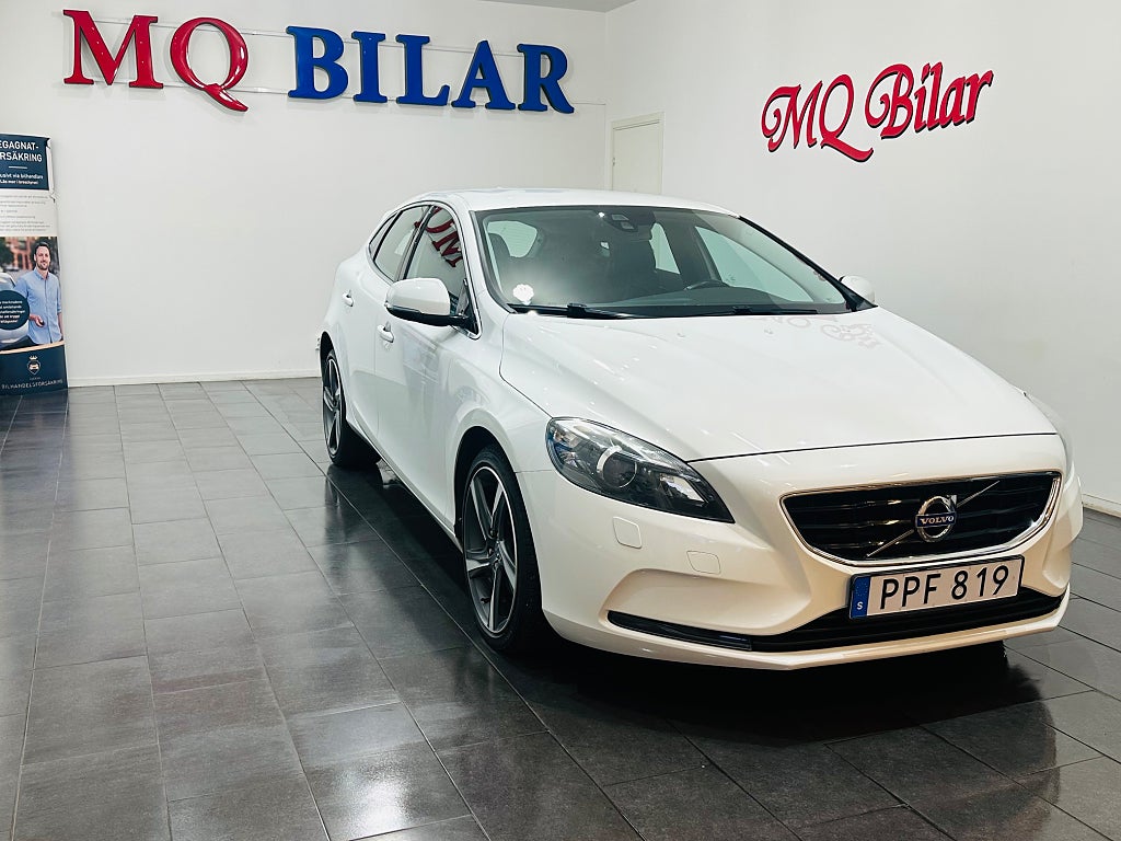 Volvo V40 D4 Geartronic Momentum Business Edition Euro 6 190hk