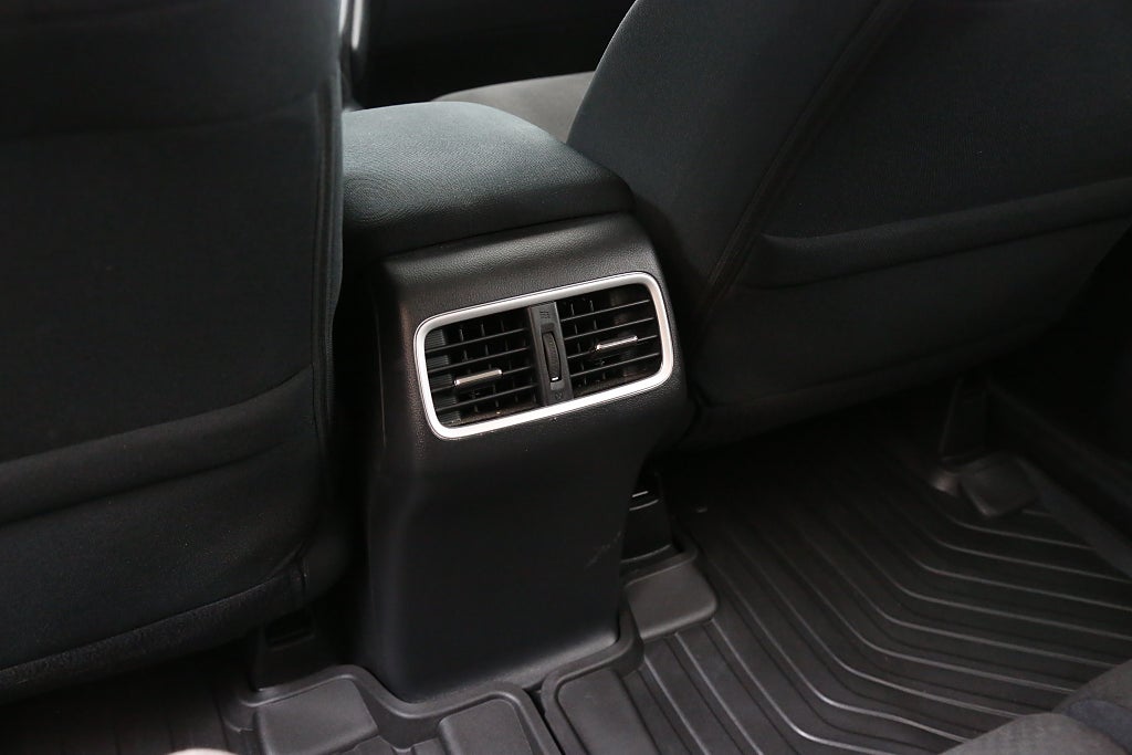 Honda CR-V 2,0 i-VTEC 4WD Elegance Plus 1ägare Drag 3917mil 2015