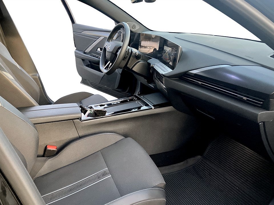 Bild på Opel Astra ST GS 1.2 PT 130hk Aut - B-KAMERA, EN ÄGARE