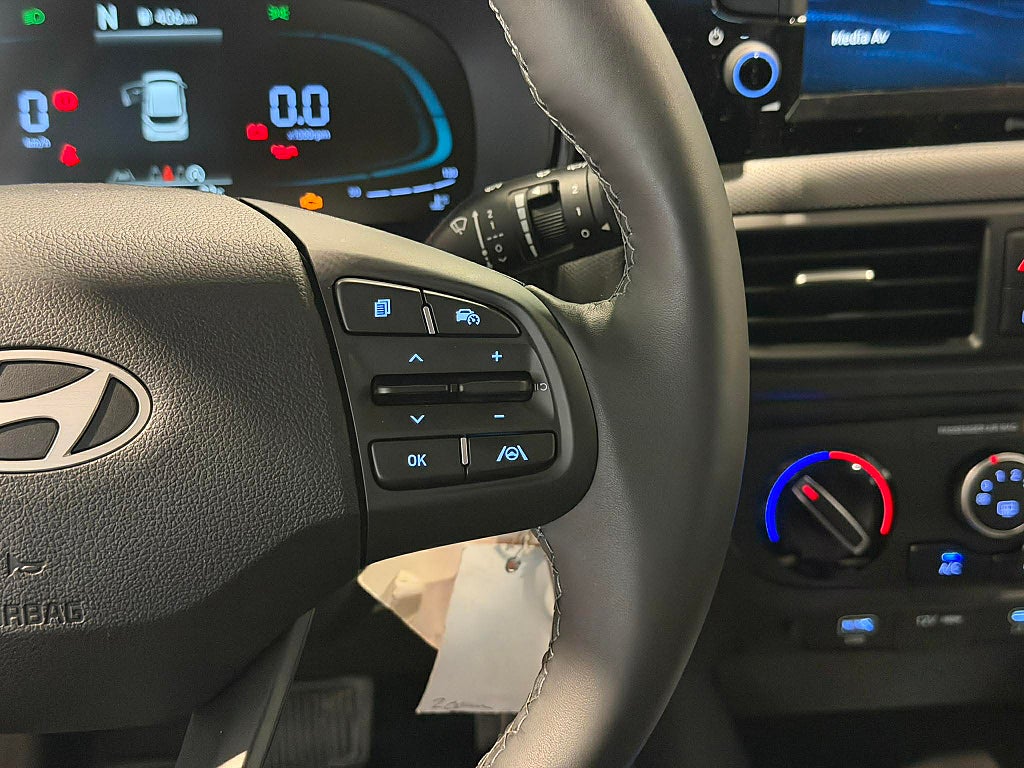 Hyundai i10 1.0 AMT Automat Essential Demo