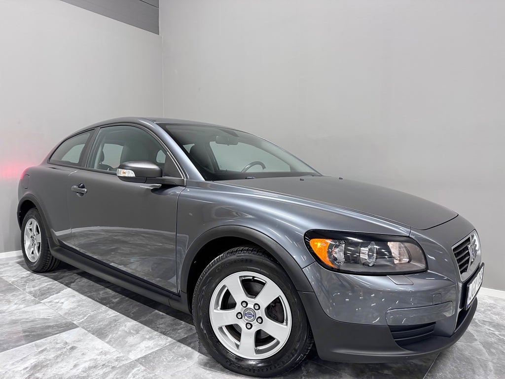 Volvo C30 1.8 F Motorvärmare/AC/Fullservad/2Ägare/125HK