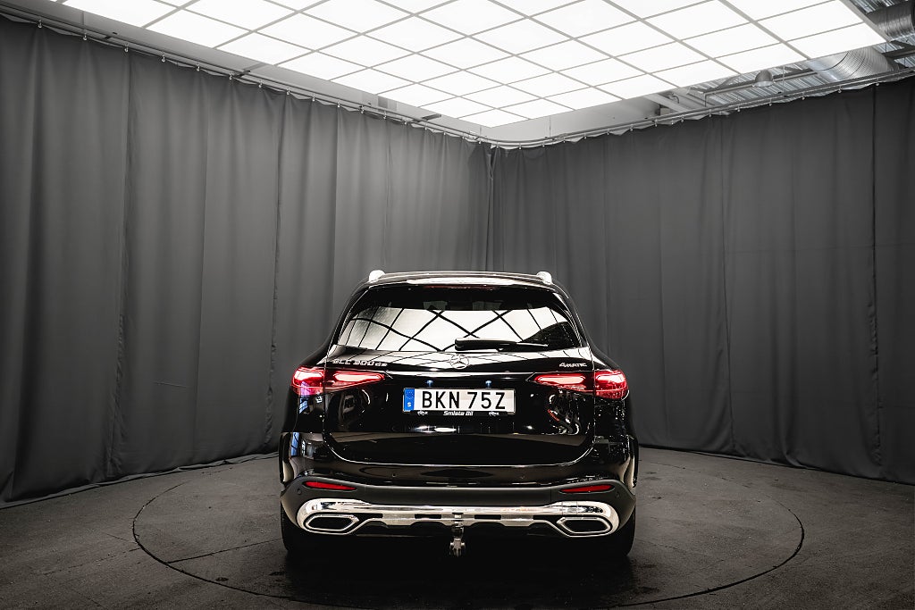Mercedes-Benz GLC 300 d e 4M AMG DRAG DISTRONIC DIGITALA-LED MOMS 333hk