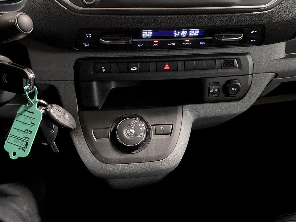 Bild på Citroën Jumpy Business Premium 2.0 BHDi 145hk Aut L3 B-KAMERA DRAG