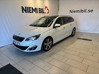 Peugeot 308 SW 1.2 Allure Panorama M-värmare Drag P-sens S&V